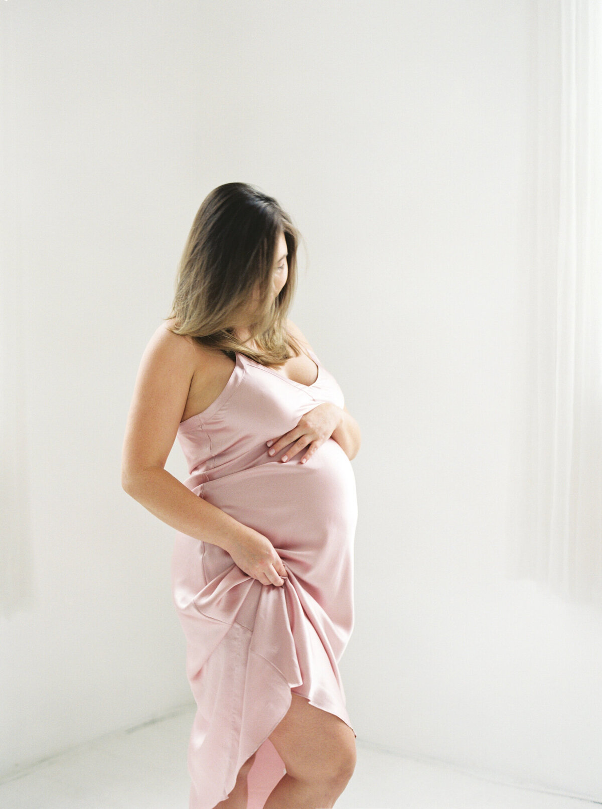 seattle-film-maternity-photos-pink