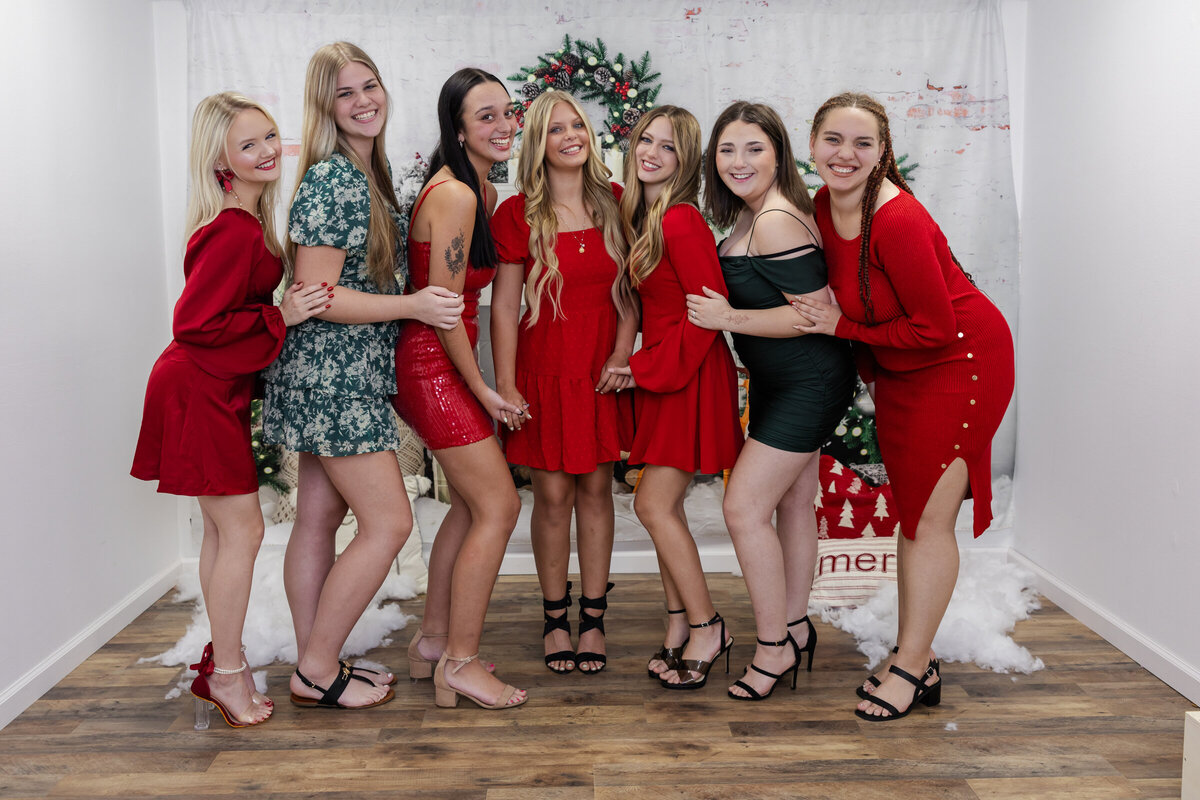 Suzie Lopes Photography- Senior Team Xmas Shoot-25