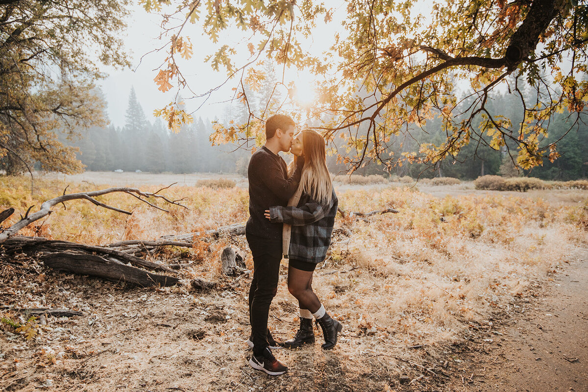 Yosemite-Couples-Photographer-48