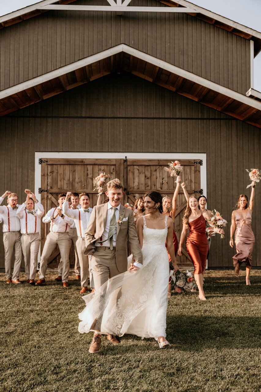 Wedding Venue Near Calgary and Edmonton 154 Large 11.02.44 AM