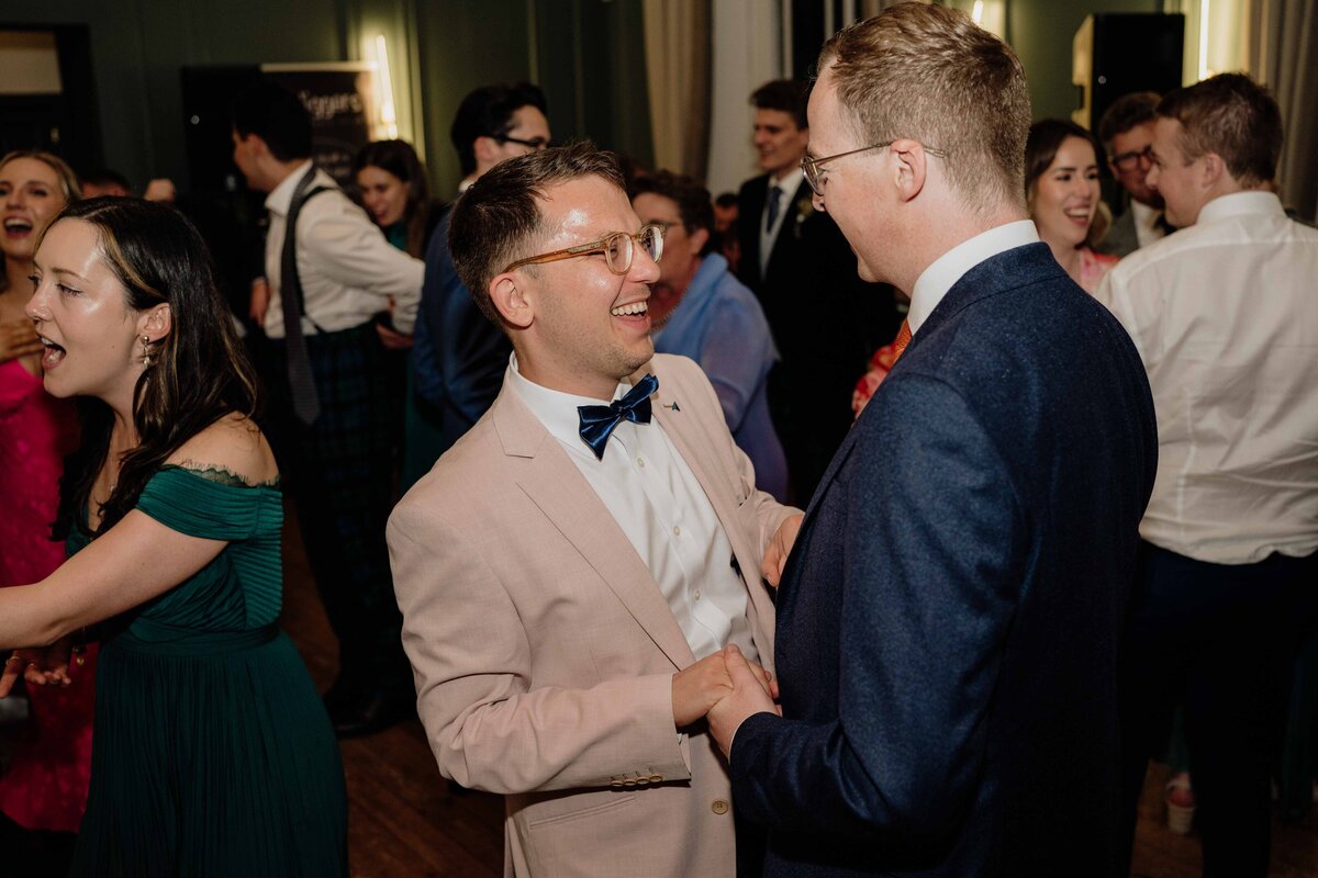 Royal Botanic Garden Edinburgh Wedding Photography by Aberdeen Wedding Photographer Scott Arlow -428