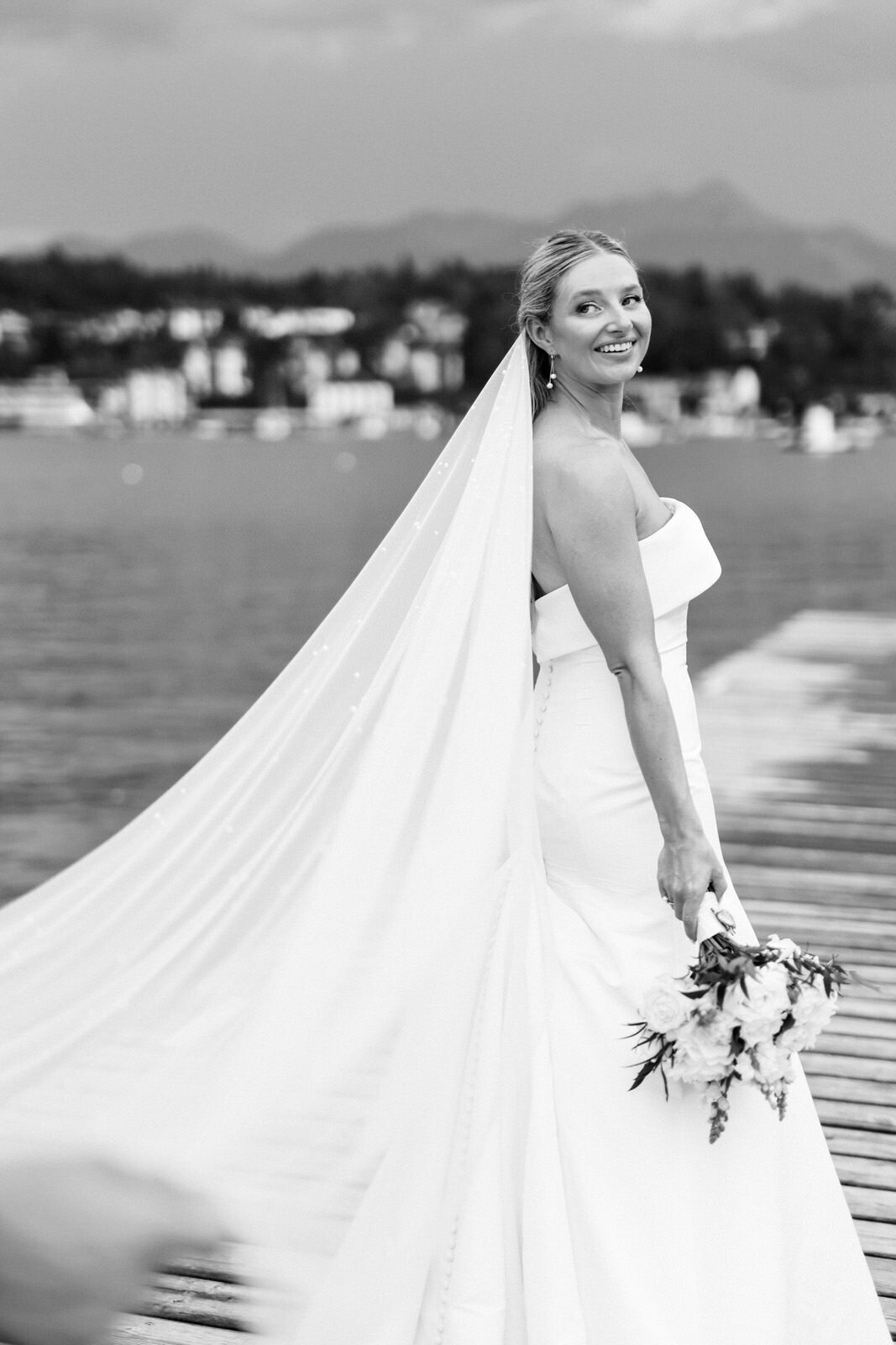 Destination Wedding Photography of a Elegant Lakeside Wedding in Austria 86