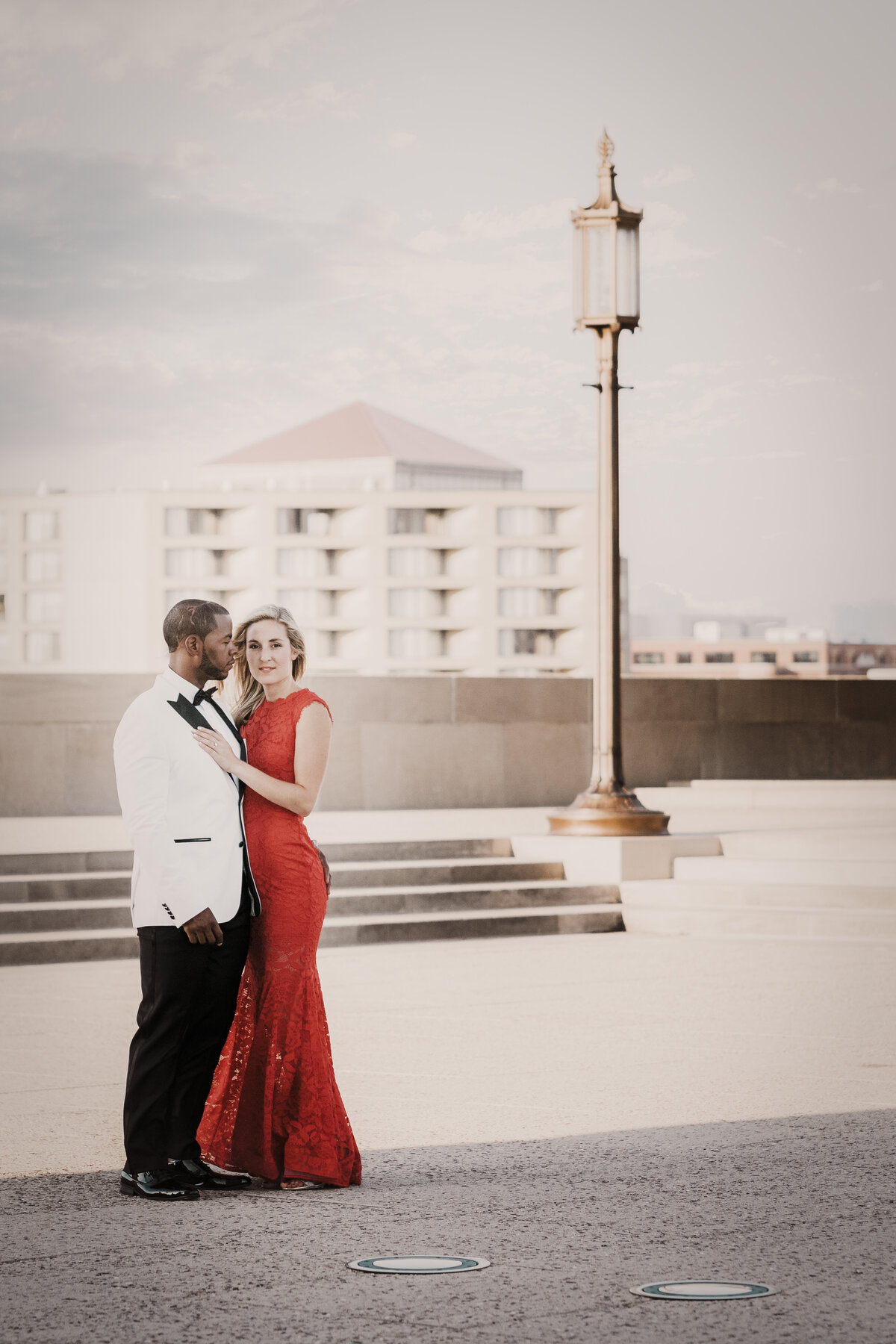 liberty memorial engagement session by angela masters