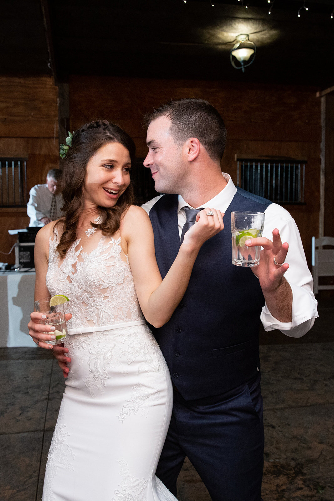 loudoun-studios-bluemont-vineyards-weddings-va00027