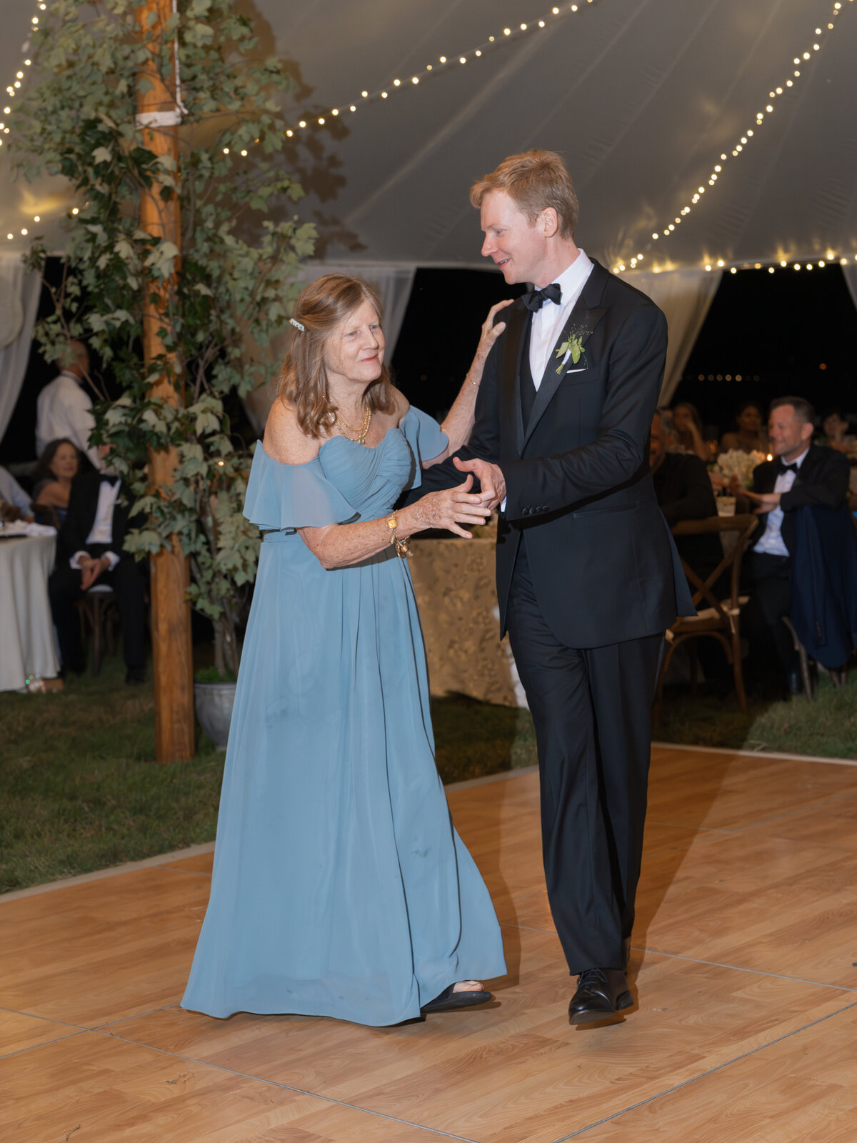 Annalise & Jonathan Wedding Preview-88