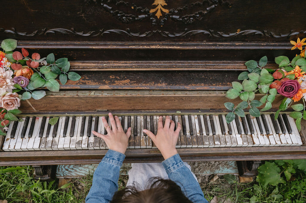 Spring-Family-Portraits-Port-Huron-Michigan (7)