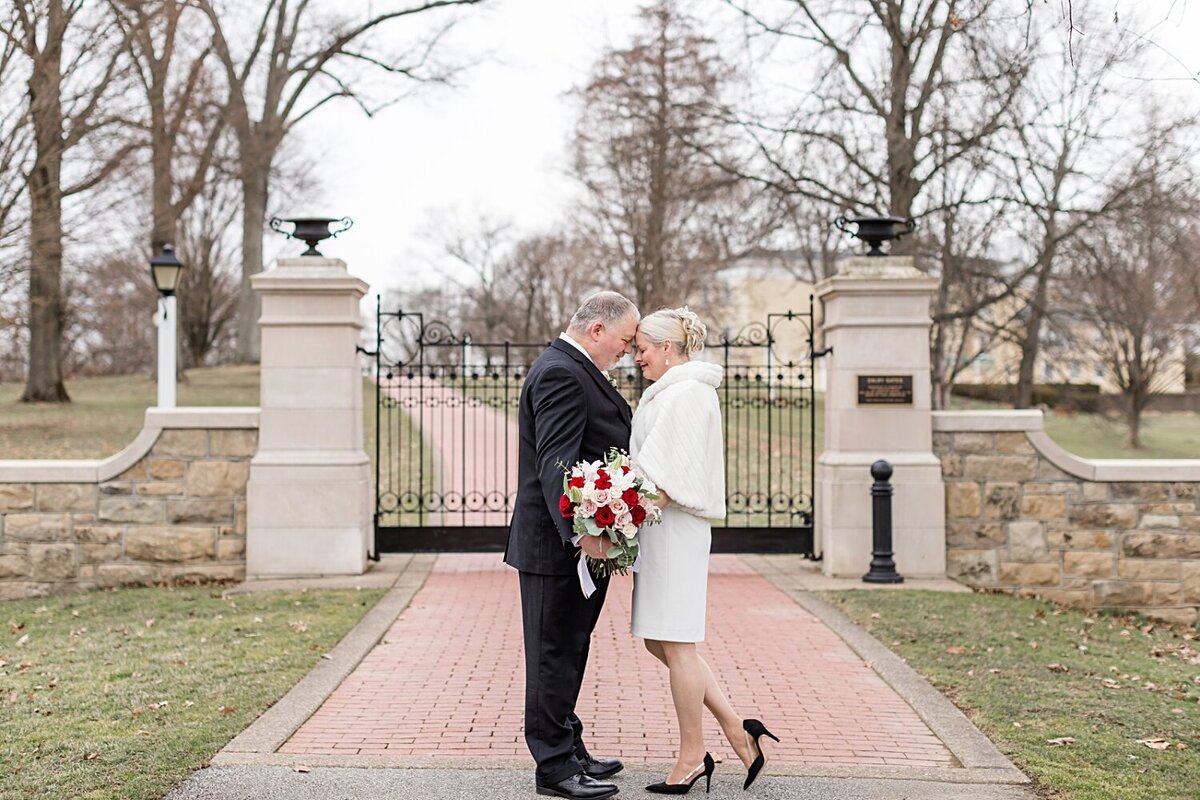 Wheeling-WV-Oglebay-Elopement-Photographer_0020