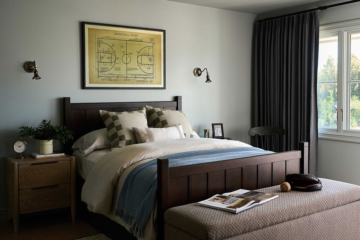 Turn-key interior design in Orange County featuring seamless coastal farmhouse elements
