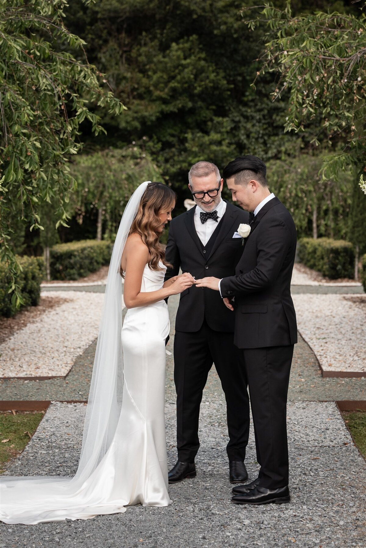 RobynRoyCeremonyP129