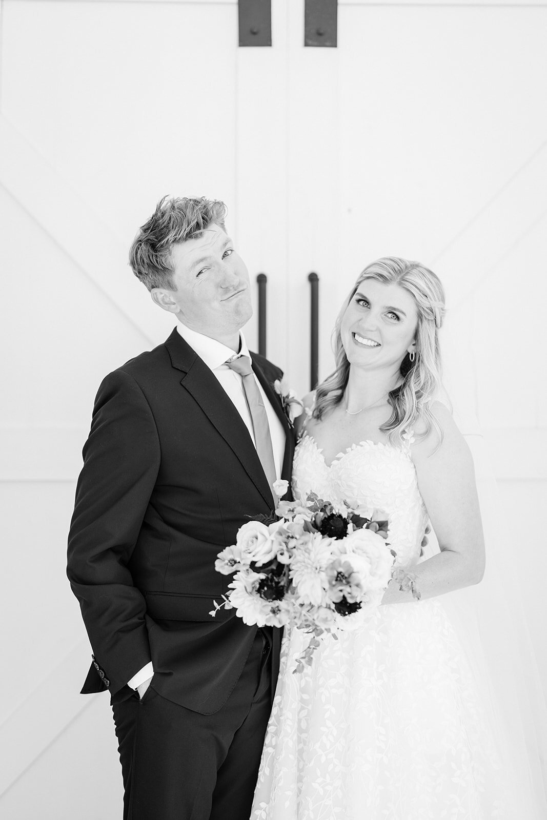 river-bottoms-ranch-september-fall-park-city-wedding-pepper-nix-2331-1424bw