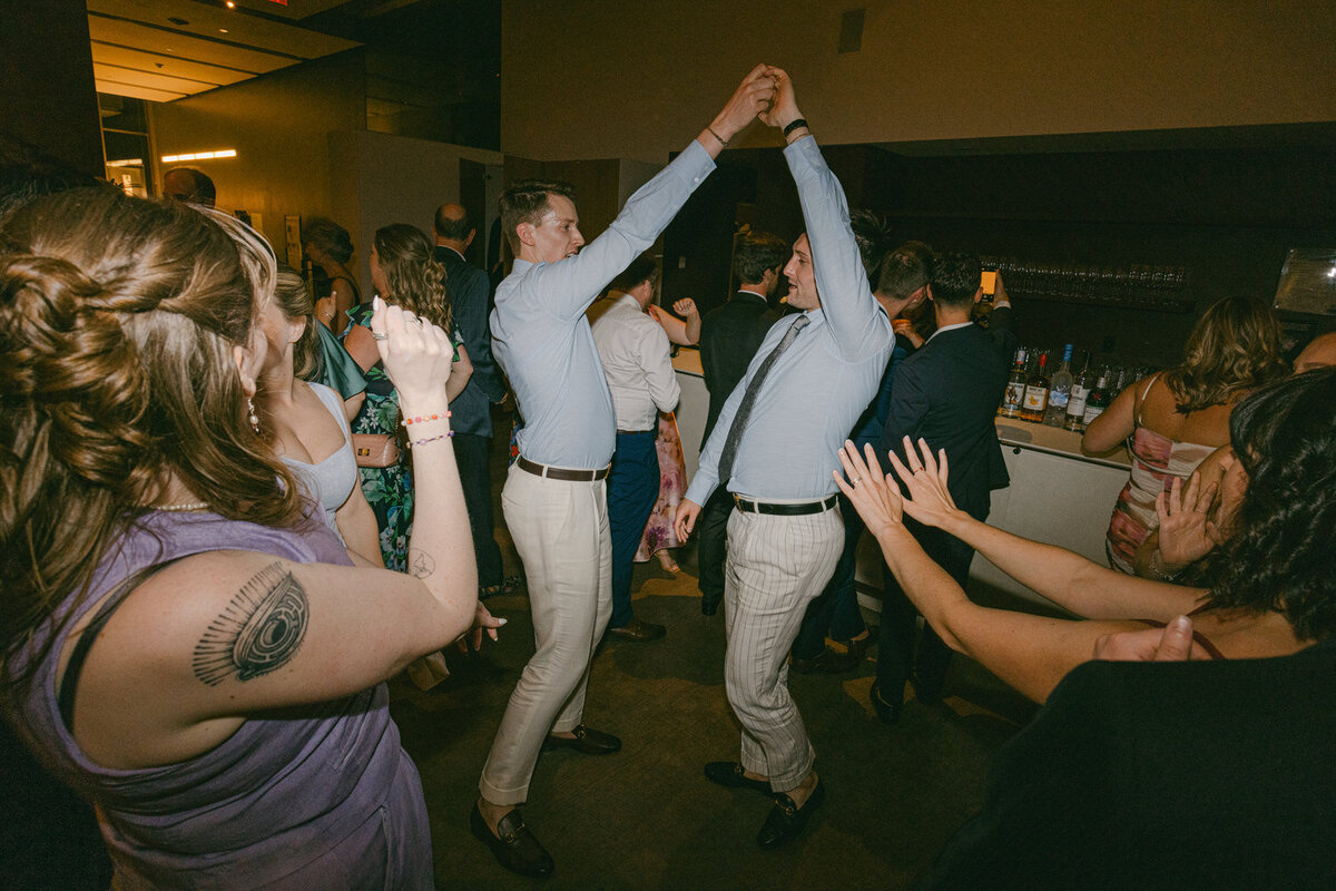 toronto-wedding-photographer-gardiner-museum-christine-lim-33
