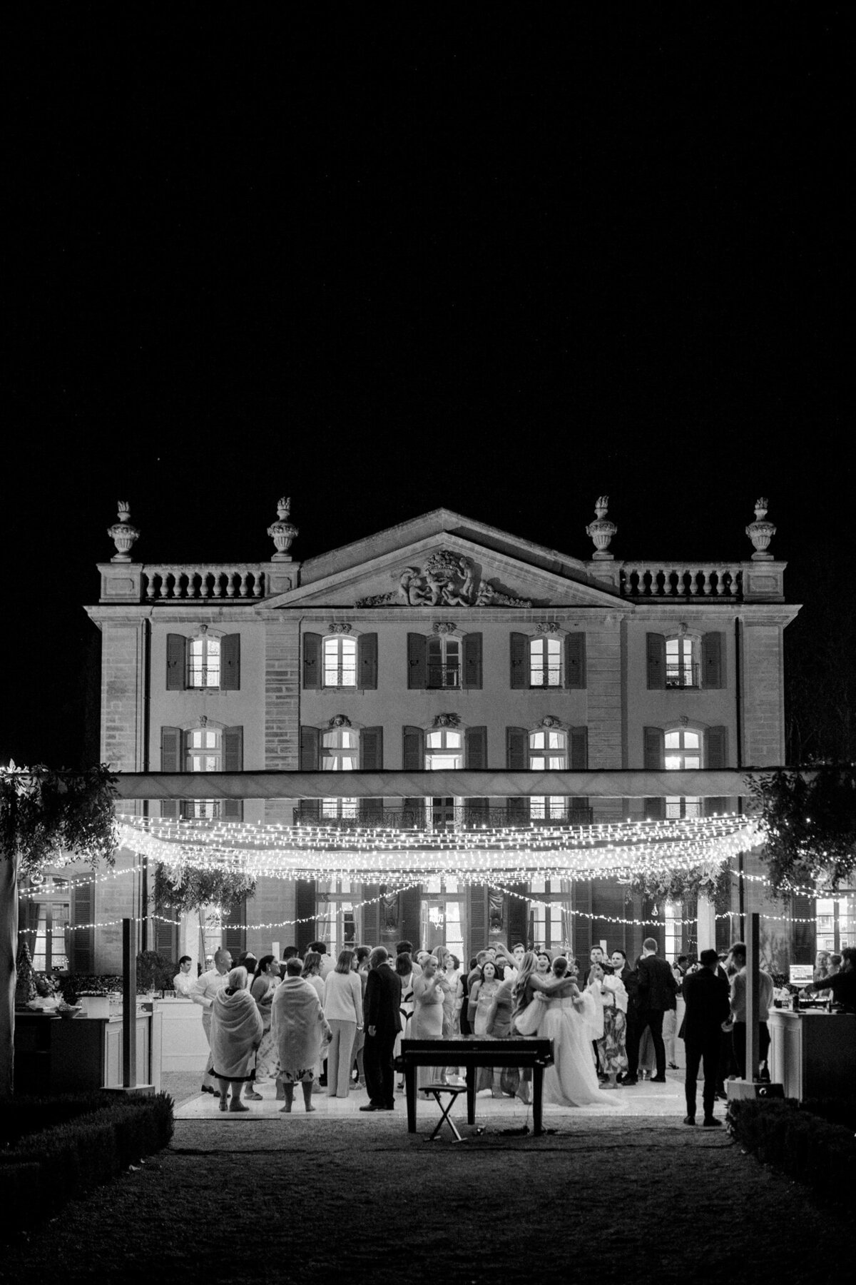 mailys-fortune-photography-destination-wedding-photographer-chateau-tourreau-provence-195