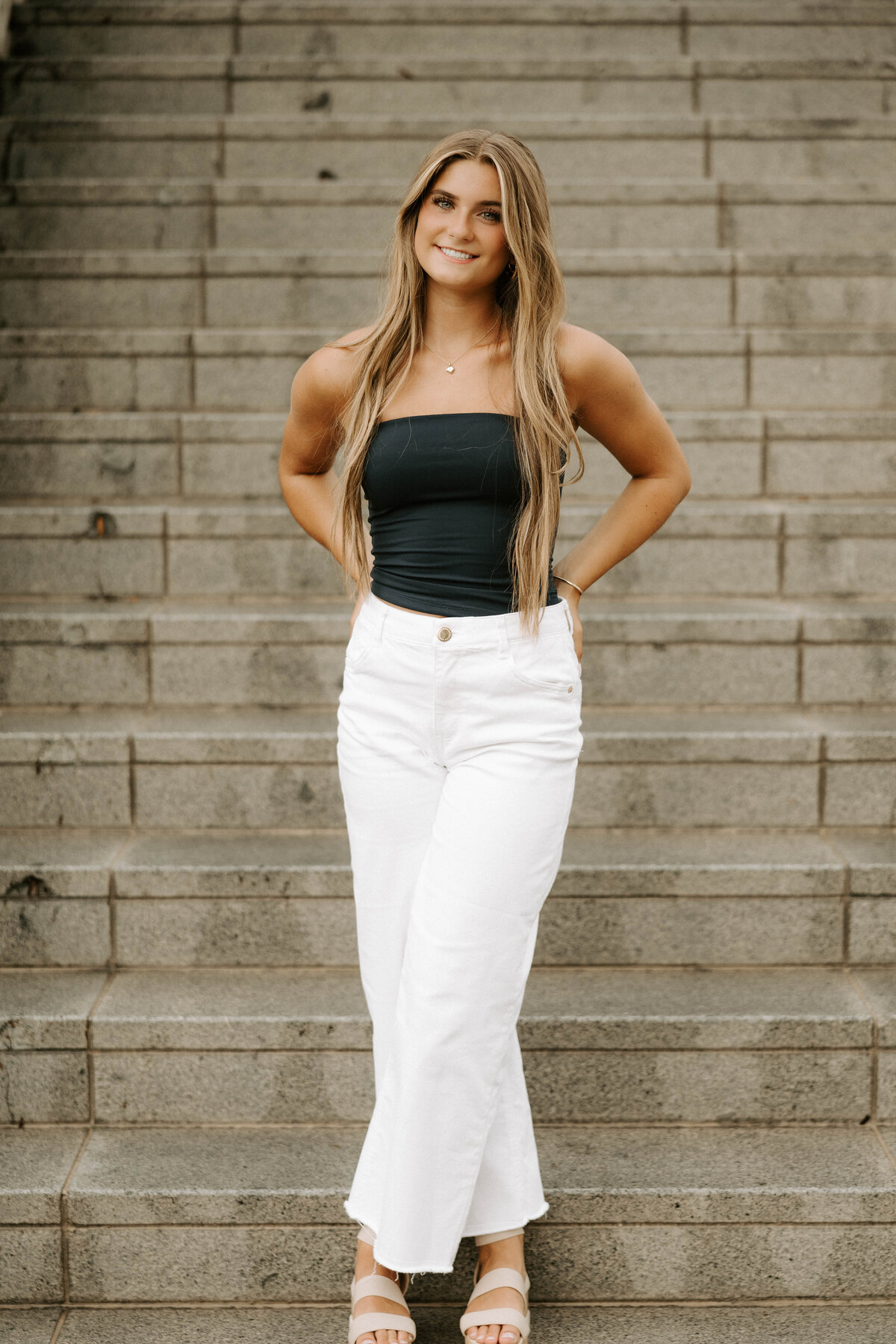 NORA_SENIOR-8596
