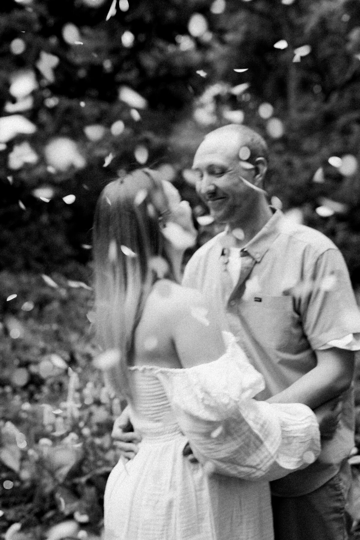Nicole+StevenMaternity-AlexanderMuirGardens-0862