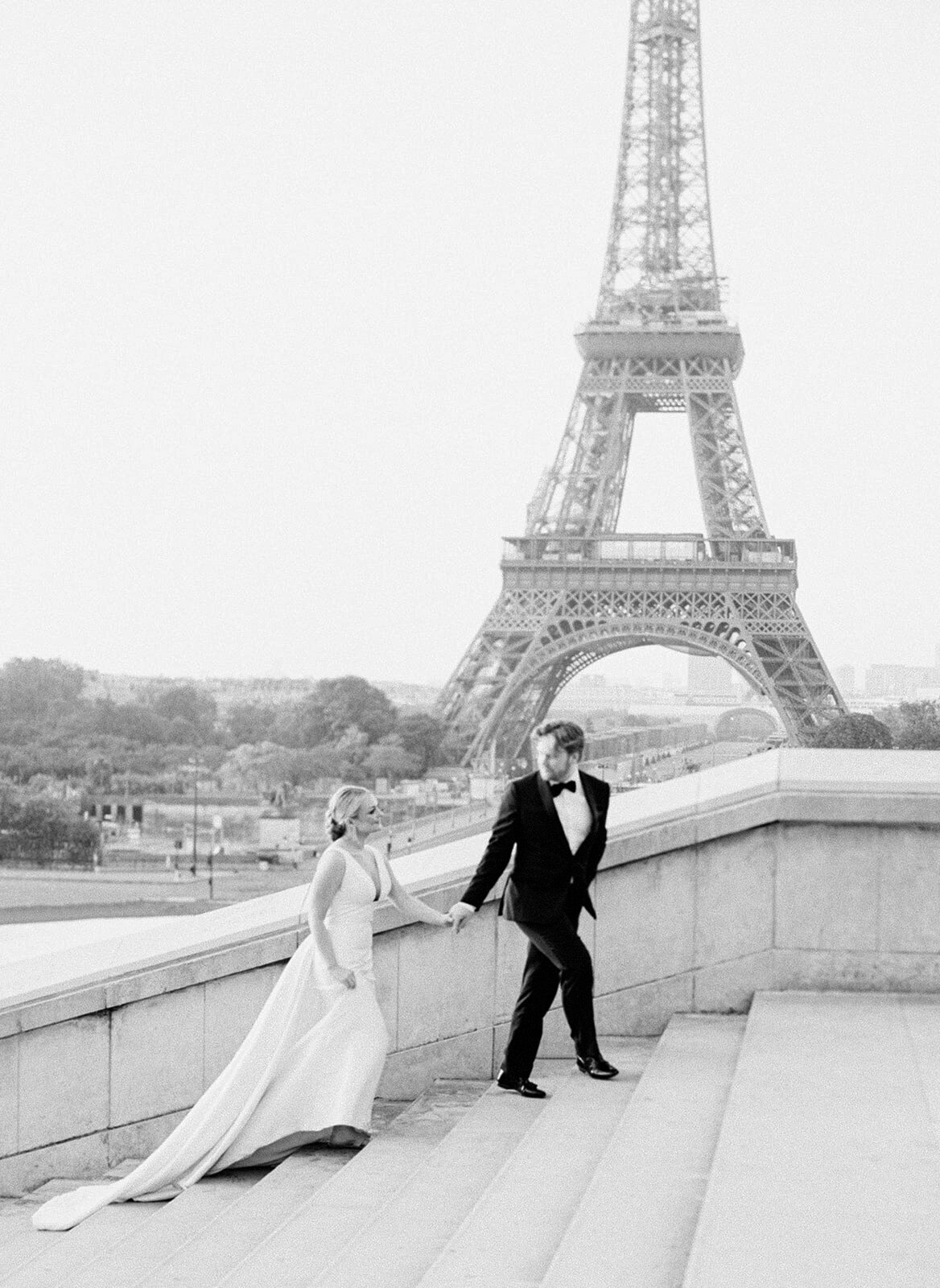Herndon_Banks_Wedding_Paris_France_TaraHodgesPhotography047