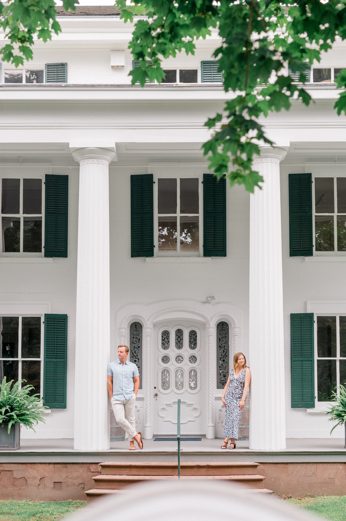 Burr-Mansion-Fairfield-Engagement-Session13