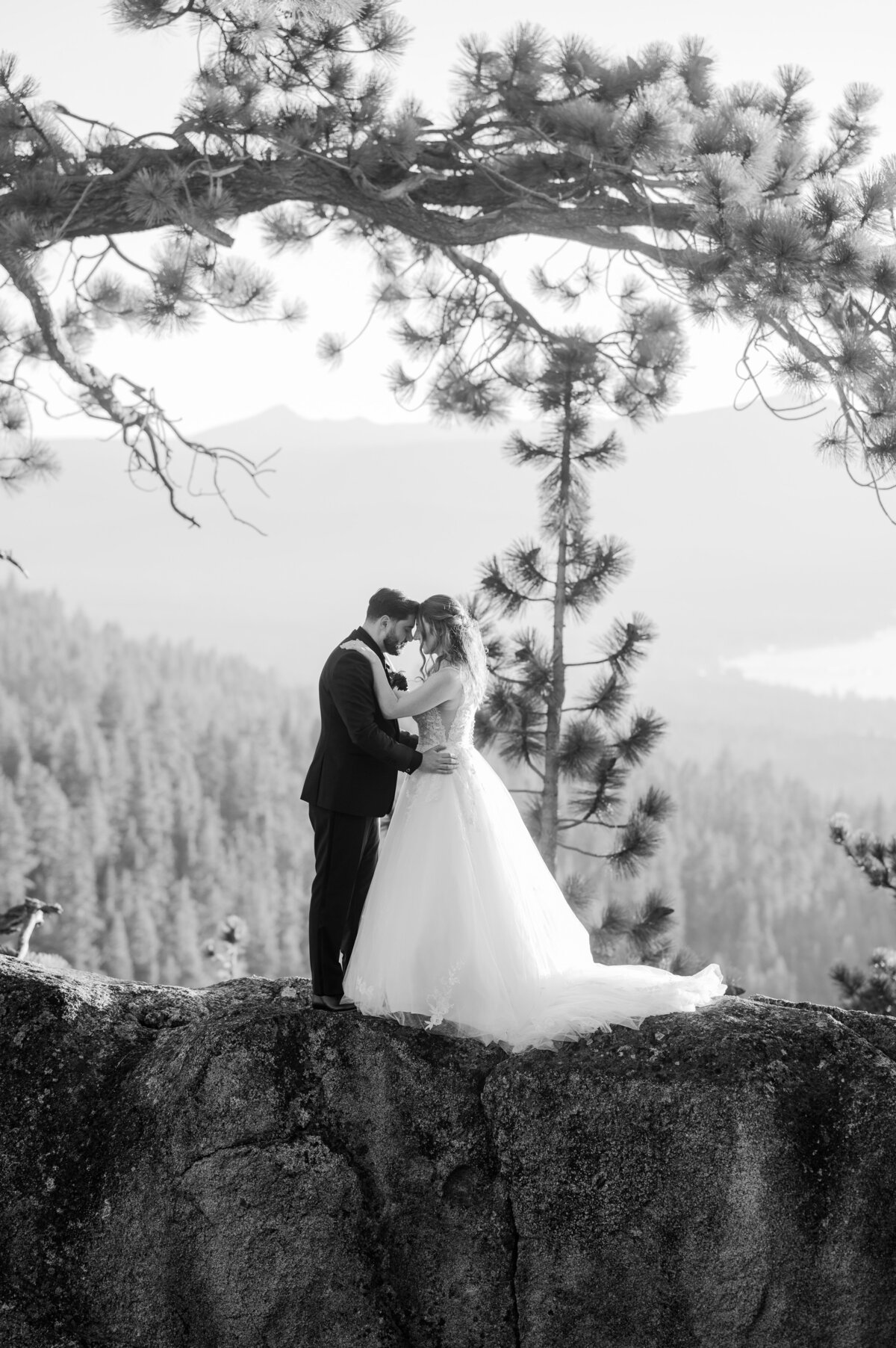 Lake Tahoe Weddings