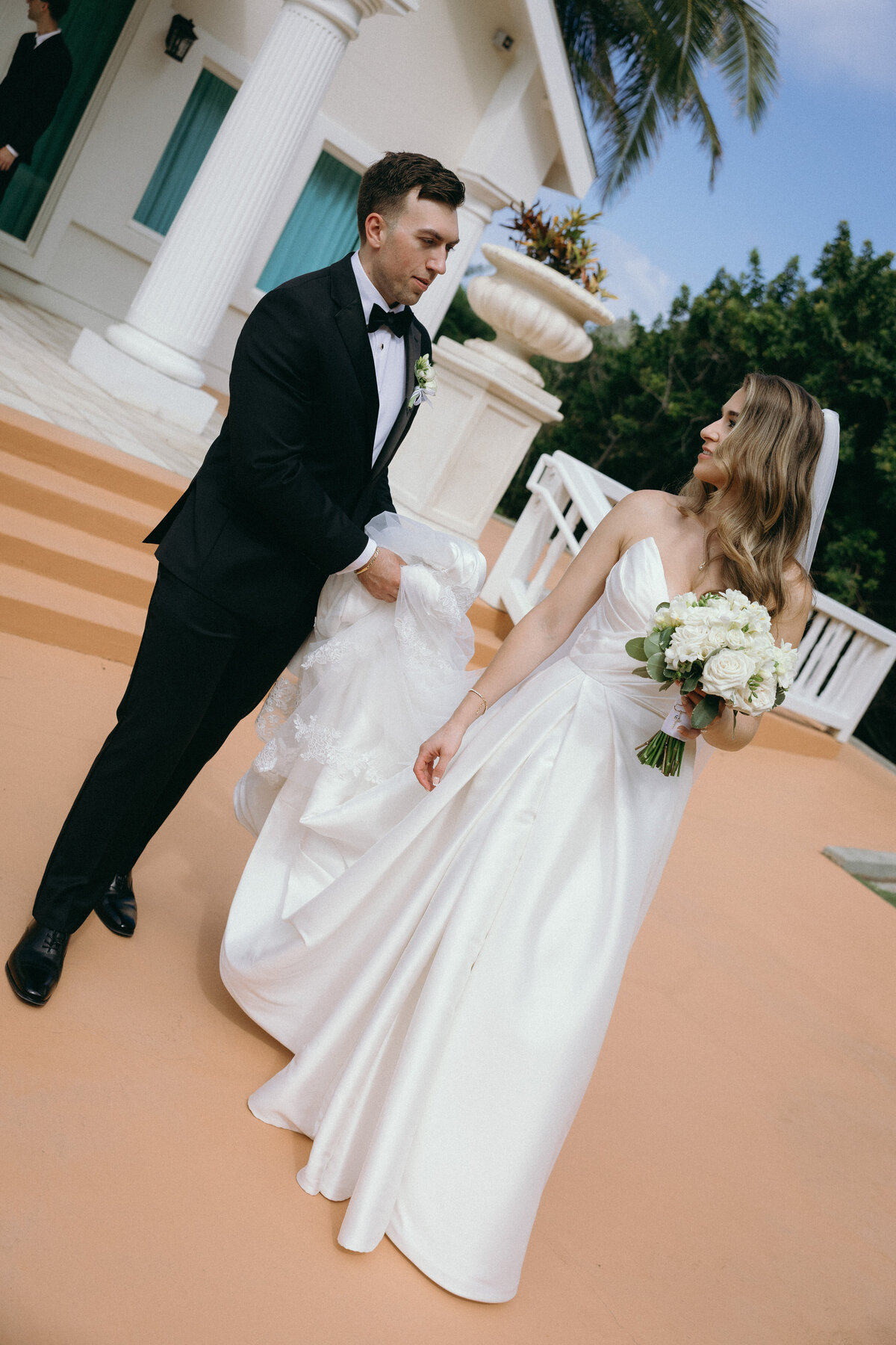 Hawaii-Honolulu-Destination-Wedding-Kualoa-Ranch-Paliku-Photographer-Oahu-Maui-Kona-3922