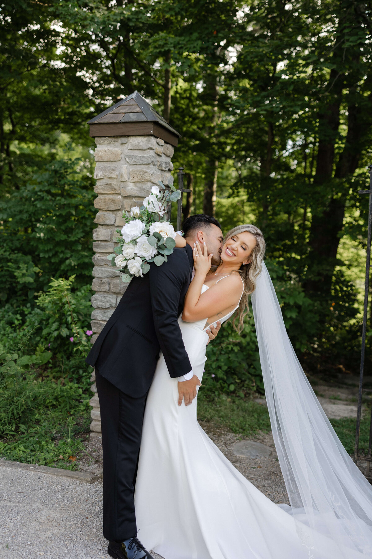 timeless_wedding_photography_cincinnati113