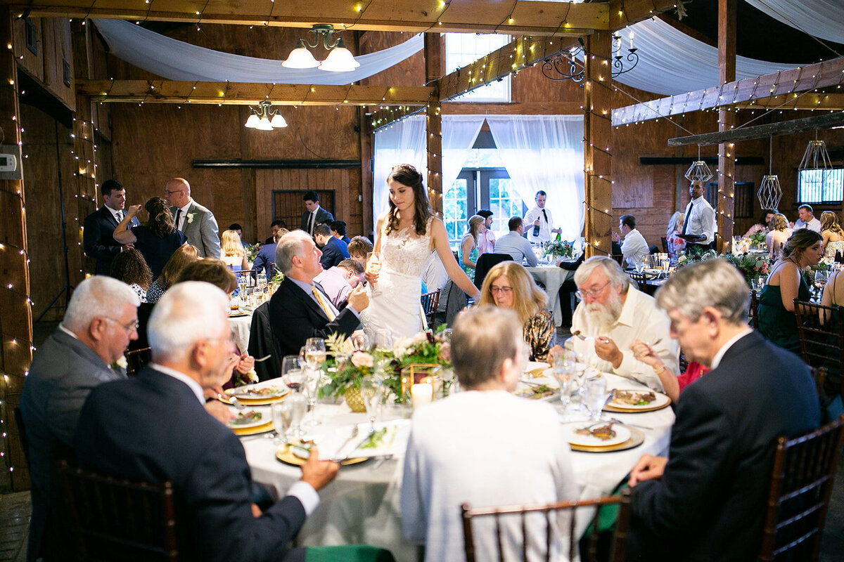 loudoun-studios-bluemont-vineyards-weddings-va00037