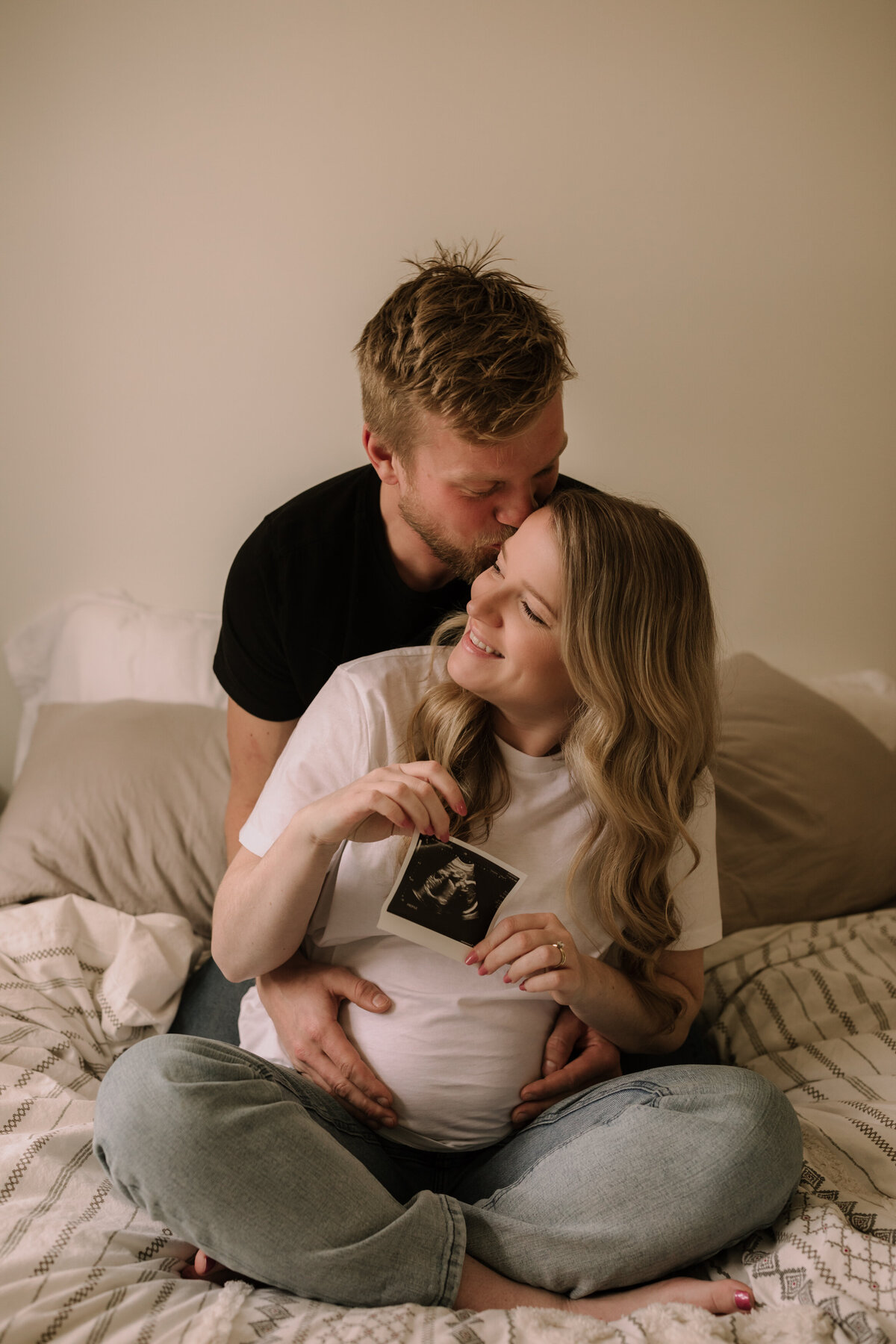 shalun-maternity-home-session-intimate-photography-hamilton-8
