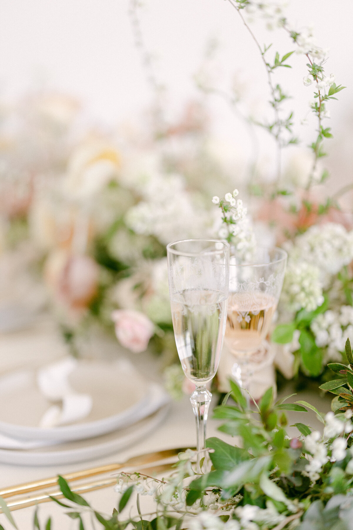 Fleurish_TheSassersWeddingPhotography_0024-Copy1