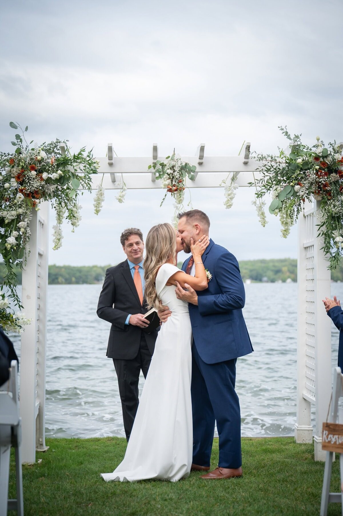 grandrapidsweddingphotographer-mk24-28