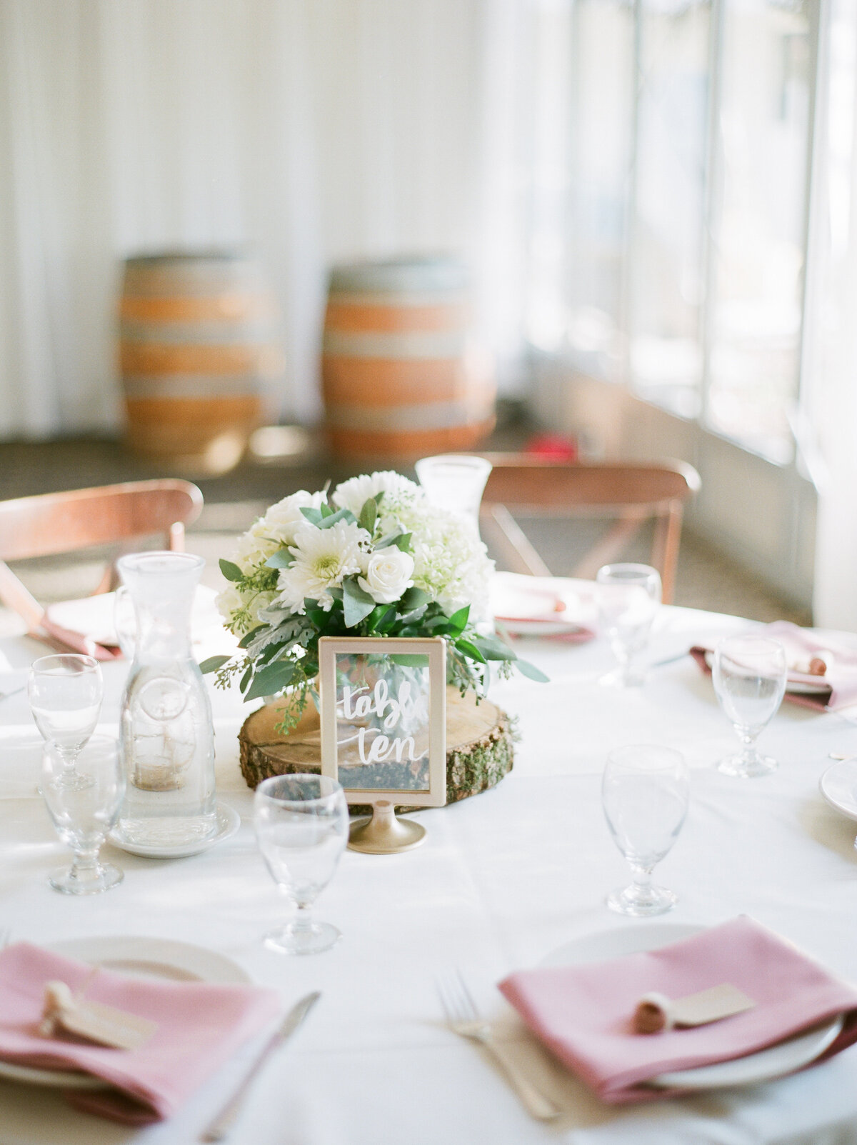 Dana + Nick Sneaks-1010