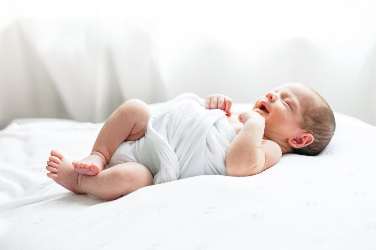 virginia-beach-newborn-photos-at-home-chelsey-kraus-photography