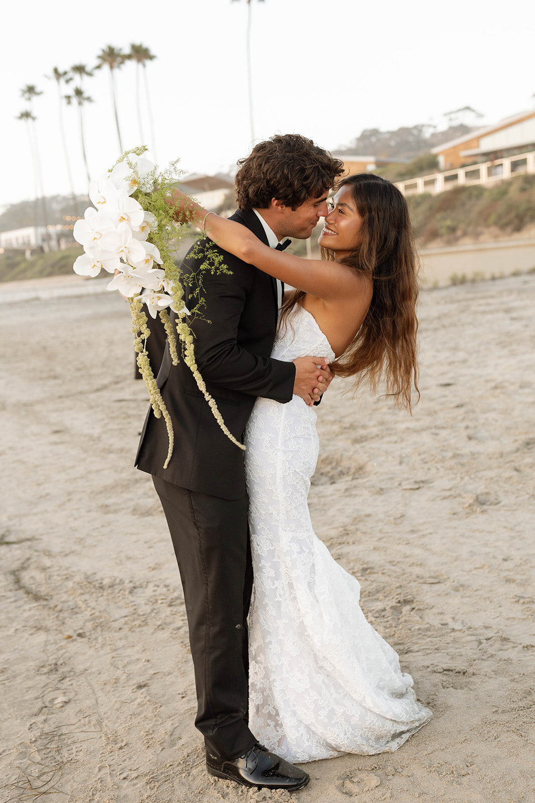 elegant-california-beach-wedding-planner