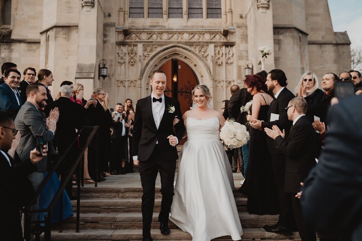 authentic-moments-of-married-couple-exiting-church