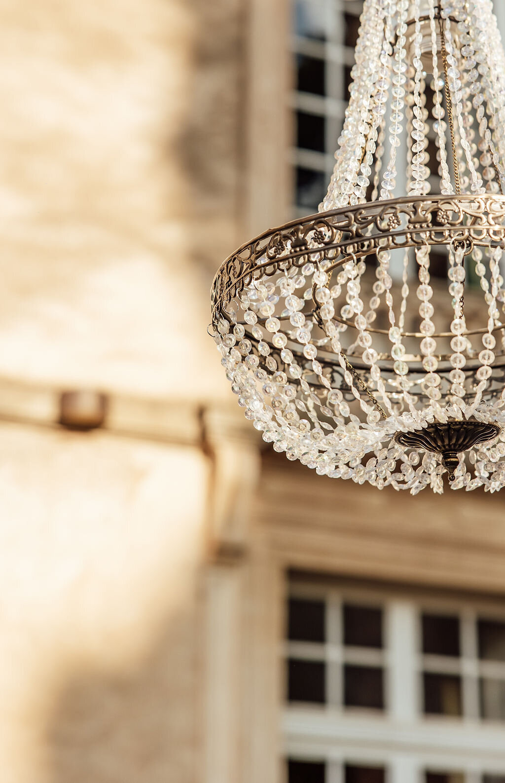 elegant-crystal-chandelier-chateau-d-agel
