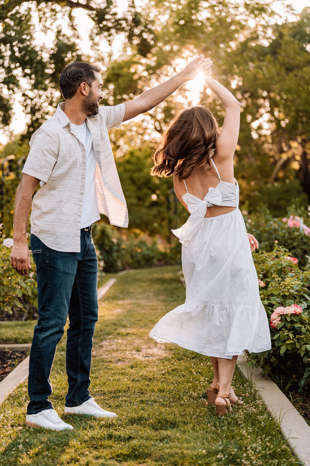 Sacramento Couple Photographer
