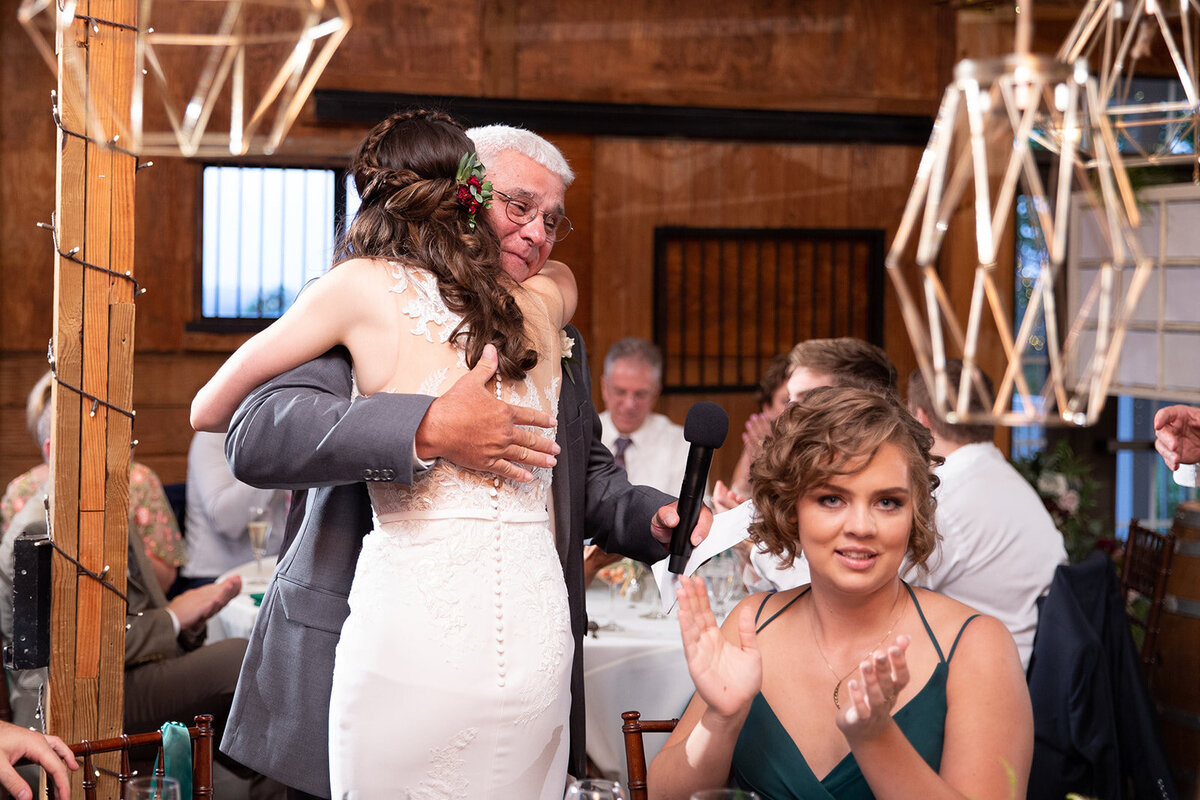 loudoun-studios-bluemont-vineyards-weddings-va00011