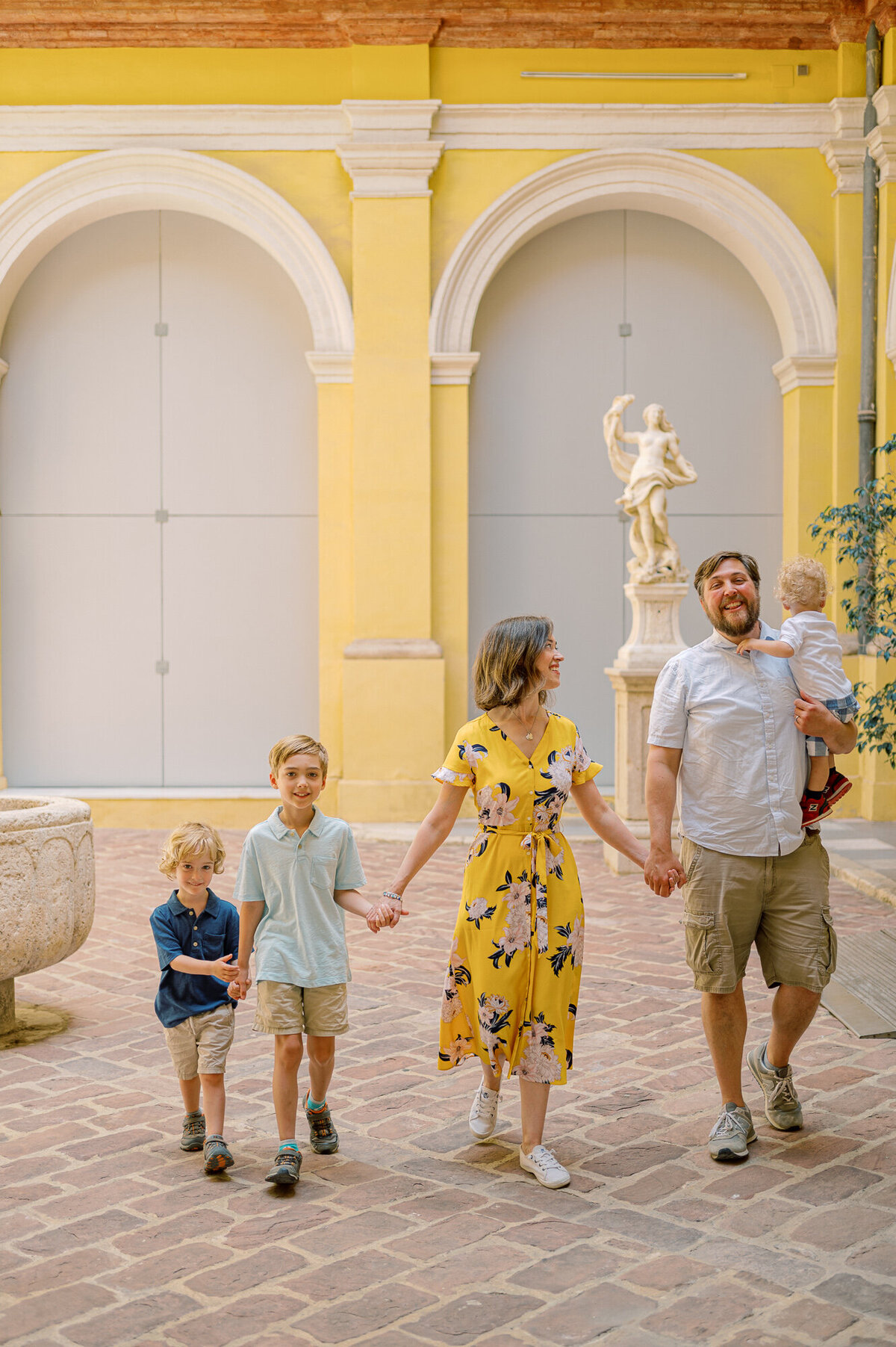 Travel-Family-Photoshoot-Valencia-Spain-027