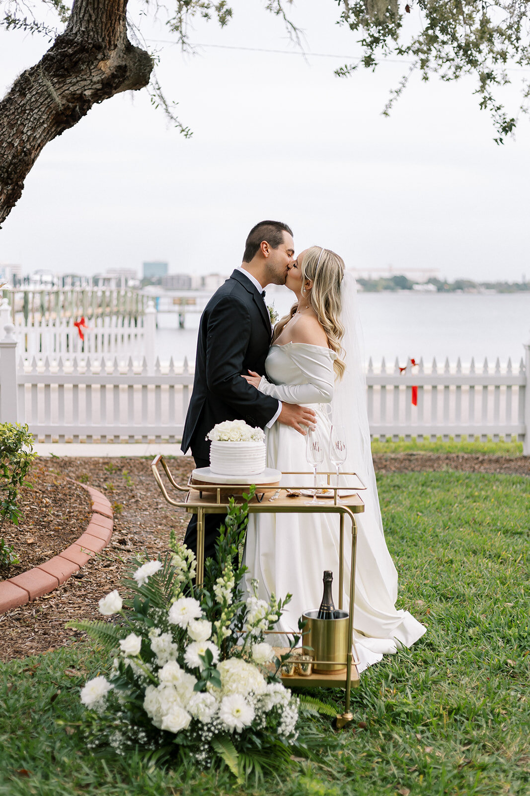 miranda-rose-photo-palmetto-bed-and-breakfast-elope-in-florida-chantilly-chic-13