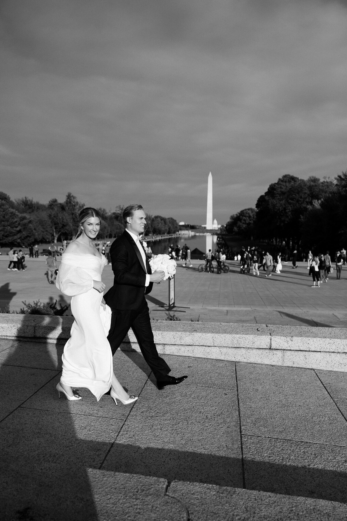 Modern Black Tie City Wedding in Washington DC 26