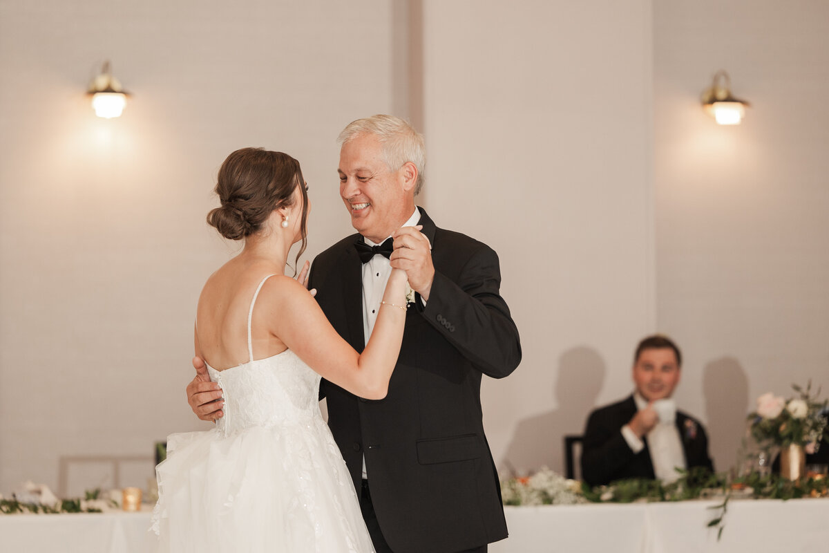 Alexis Fox Photography + Summer + Wedding + Ritz Charles + Carmel + Indiana (80 of 93)