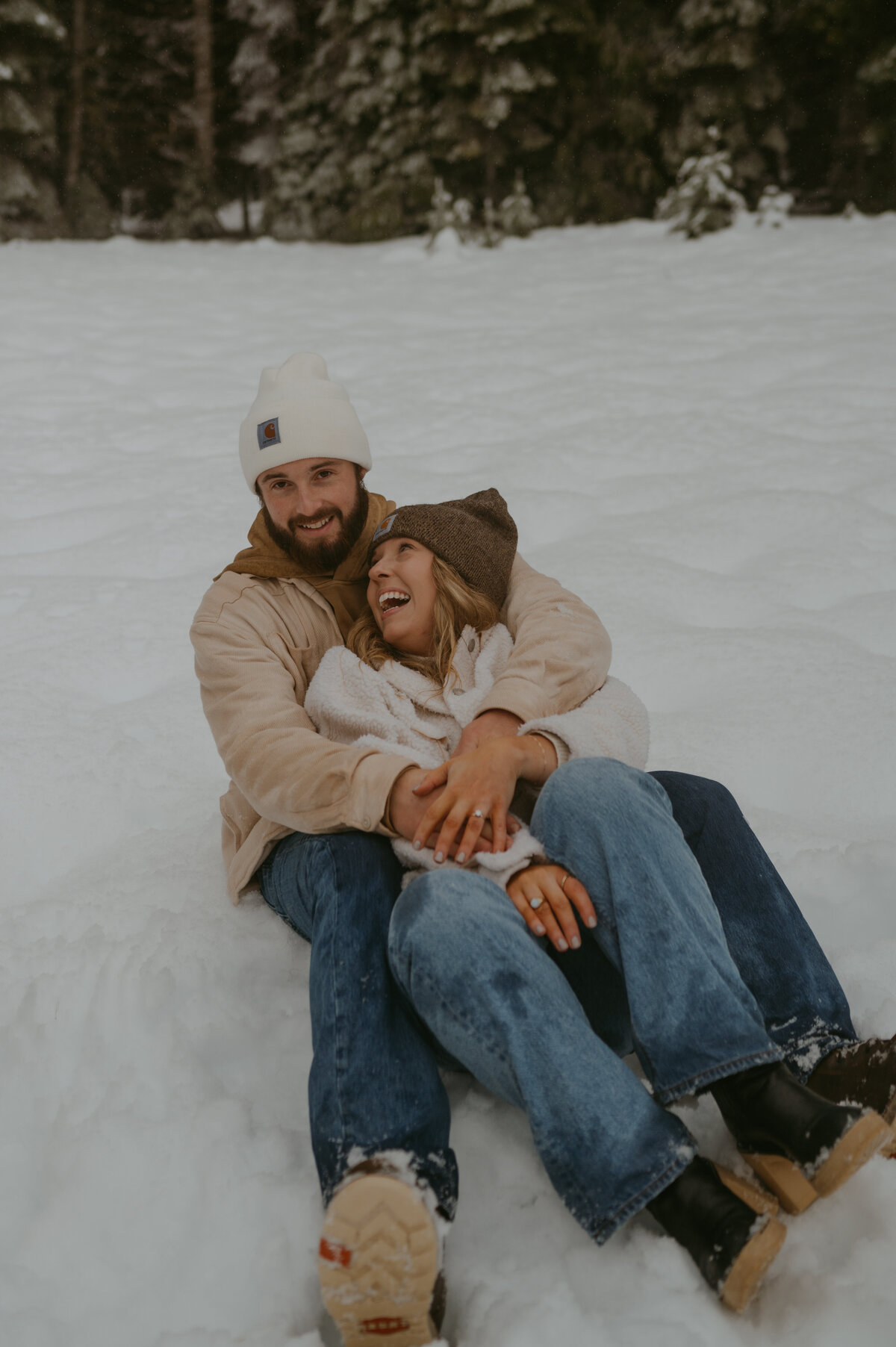 Oregon-Snow-engagement-photos-38