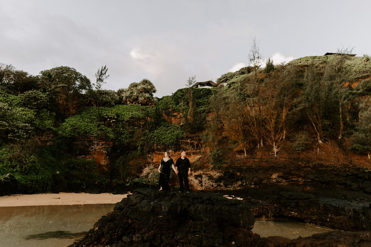 22.11.07_Jessica and Matt_Kauai elopement previews _0019_websize