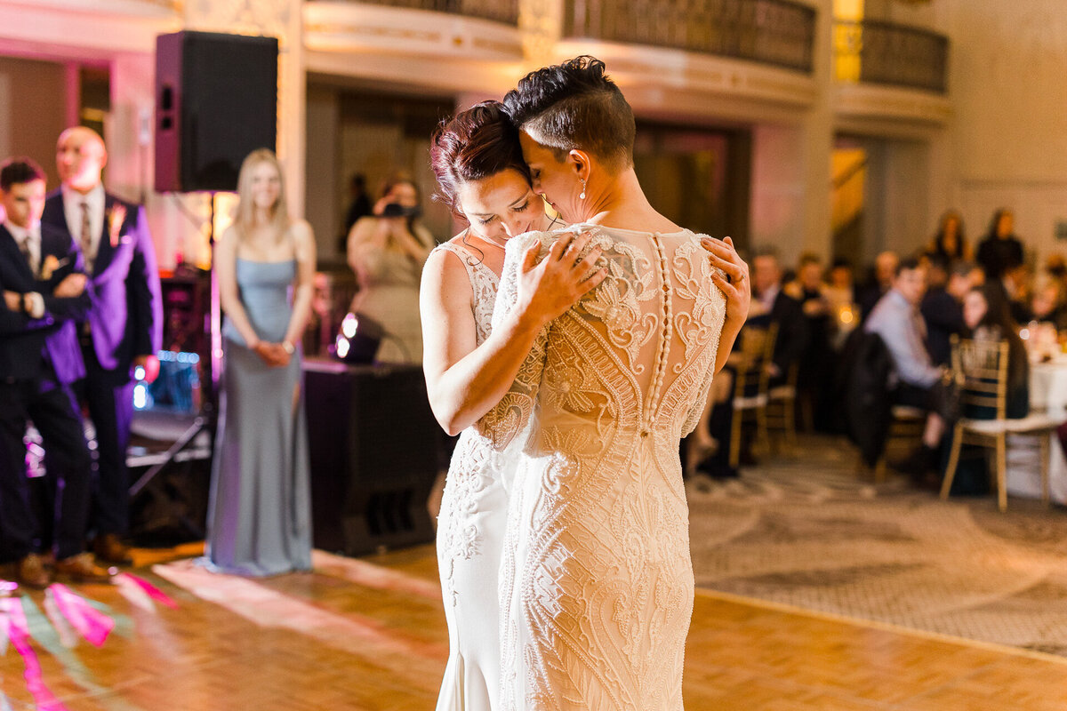 the-mayflower-hotel-wedding-light-airy-leabian-wedding-same-sex-wedding-197