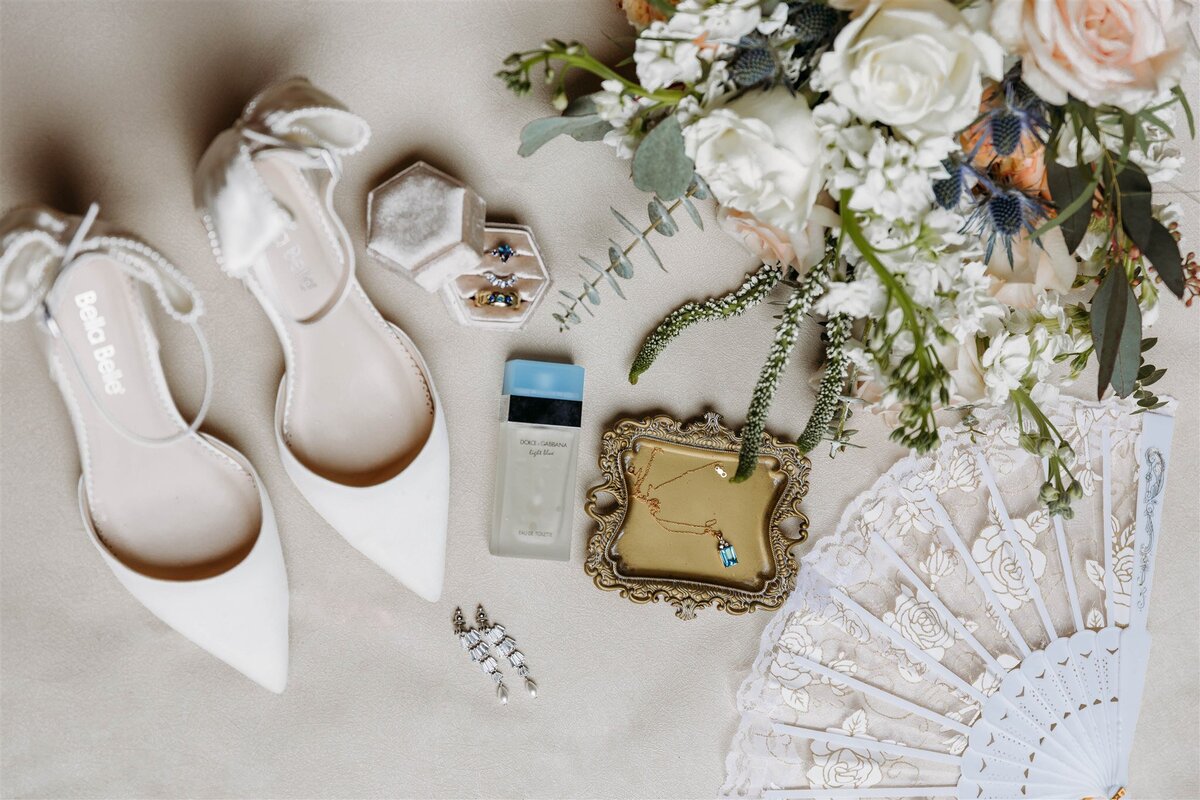 001_LegendAndLaceStudios_May_Wedding_Preview