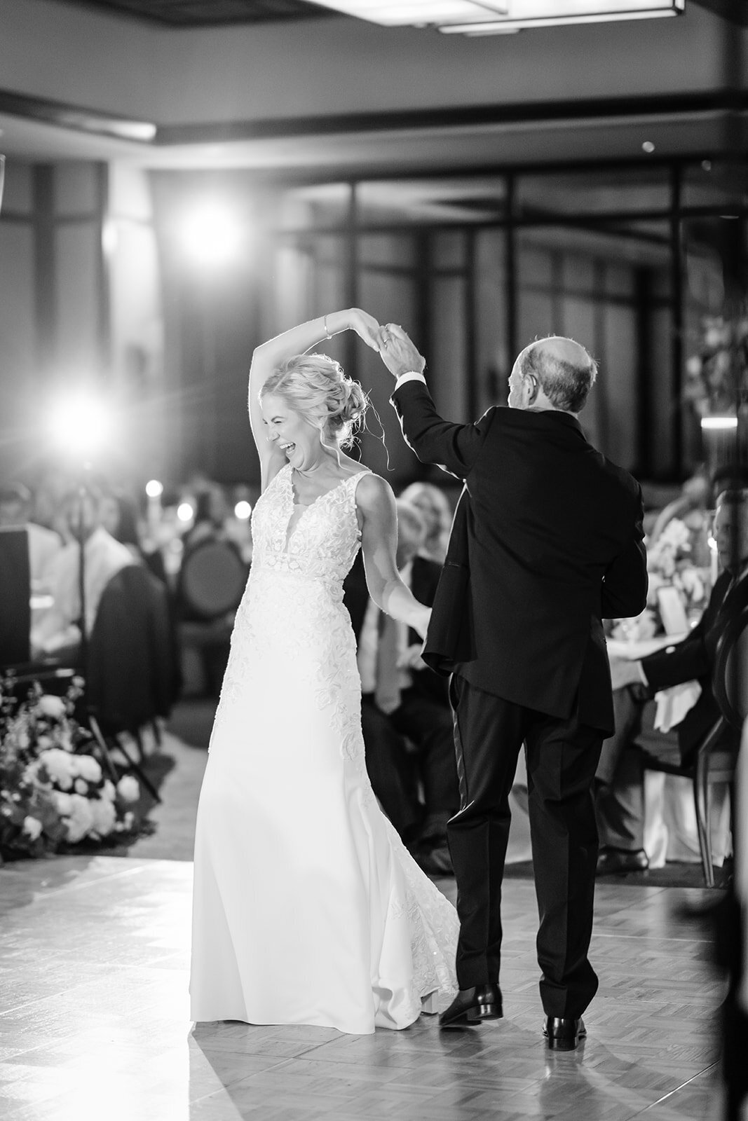 montage-deer-valley-summer-park-city-utah-wedding-logan-walker-425L-1970bw