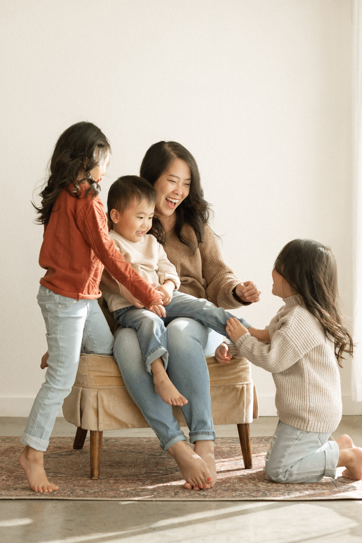 VilonaPhoto-Motherhood-Portraits-Longmont-CO-10a