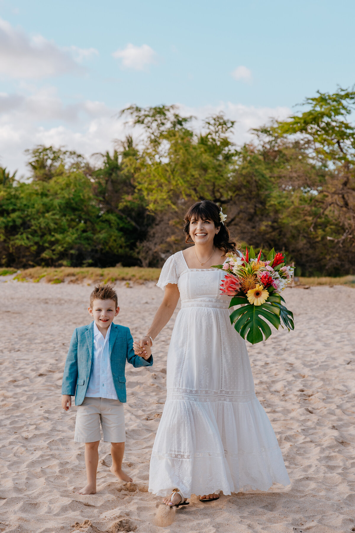 happy day elope in maui 