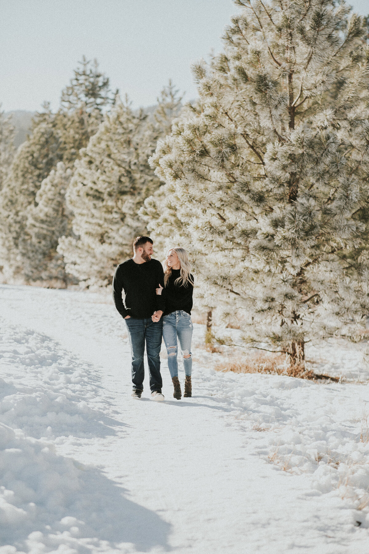 winter-couple-missoula-session-17