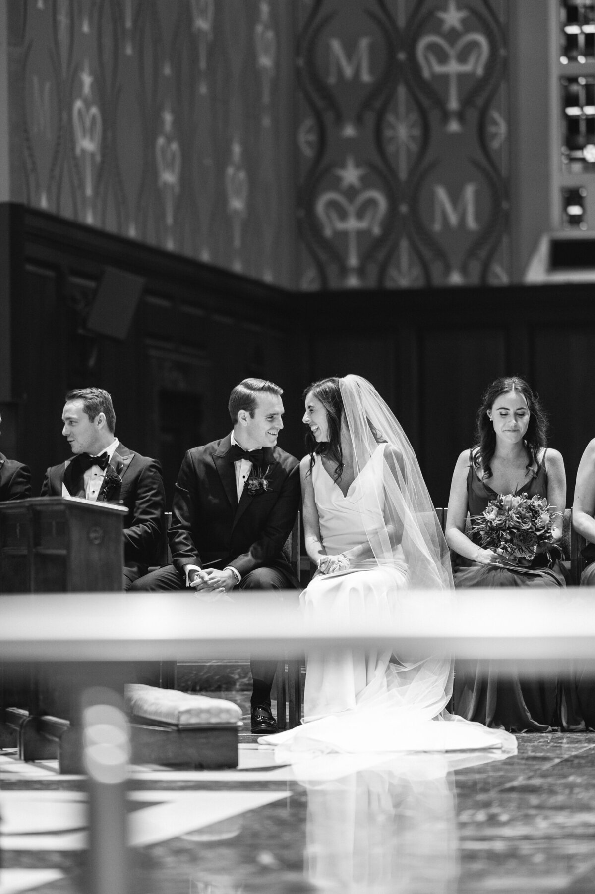 four-seasons-chicago-fall-wedding-alex-ferreri--25