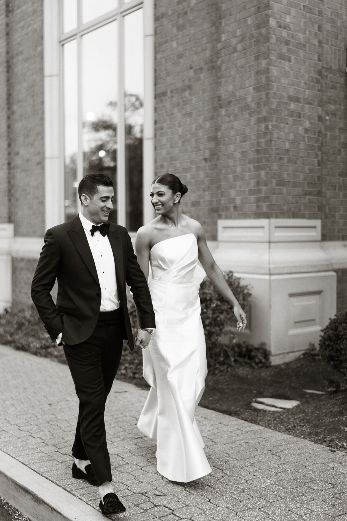80-ritz-carlton-wedding-couple