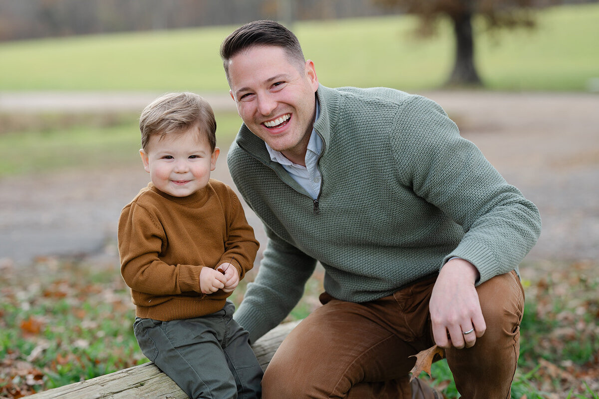 Family-Photos-at-Auer-Farm-Bloomfield-CT_0037