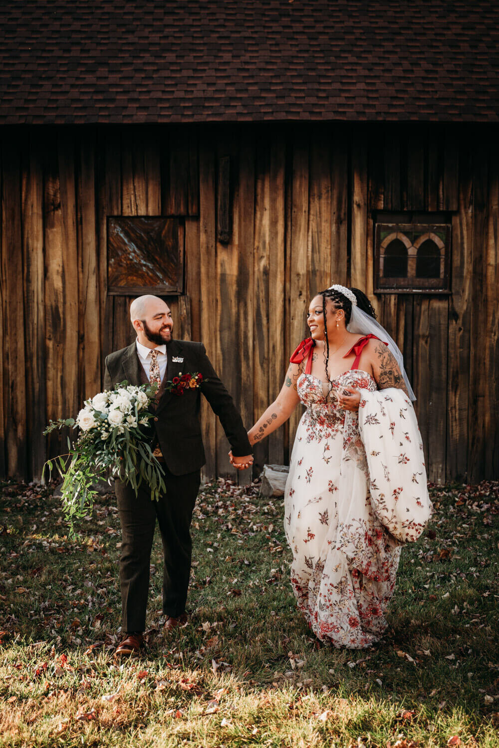 Couple walk at Sugar Lake Lodge